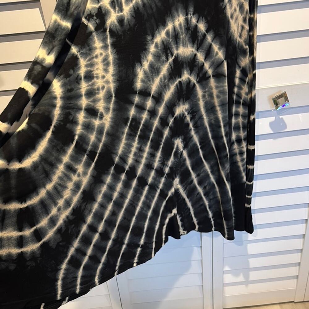 Mono B NWOT Black/ Tan/ dark green Maxi Skirt - Picture 3 of 7